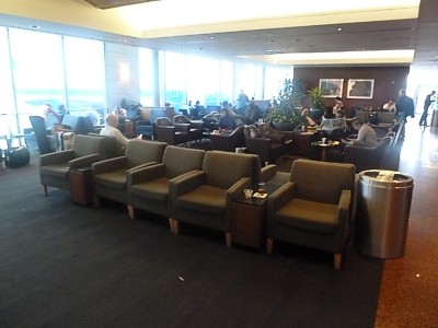 United Club Chicago Business Class Lounge Nov 2011