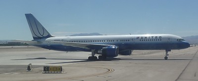United Airlines Boeing 757 at Las Vegas Oct 2011