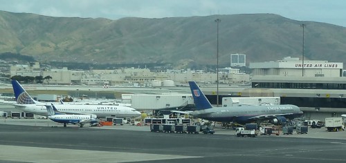 United Airlines at San Francisco Oct 2011
