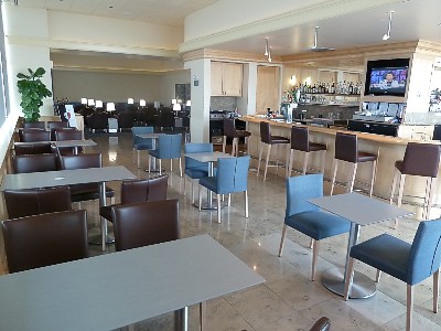 United Club San Francisco International Business Class Lounge June 2011