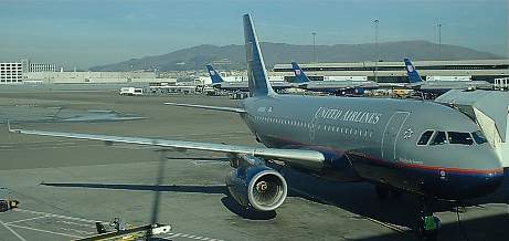 A320 at San Francisco Dec 2003