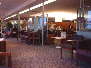 LHR business lounge Dec 2003