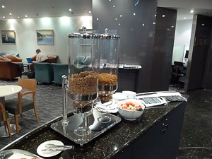 United Airlines Melbourne UnitedClub lounge June 2011