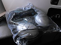 Boeing 747-400 Business class Headphones Sept 2009