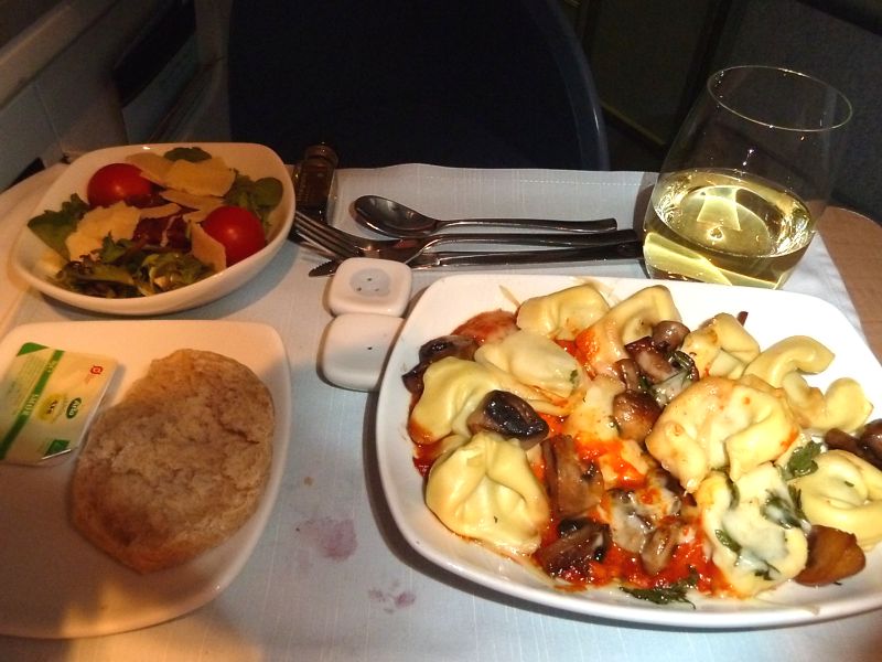 Air Canada Inflight Meal Business Class CPh YYZ Aug 2012