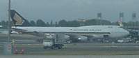 Singapore 747 at Paris CDG August 2004