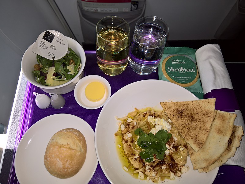 Virgin Australia Inflight Meal MEL OOL Oct 2017